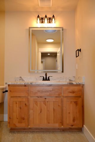 190 SW Rock Gulch Road, Grants Pass, OR 97527