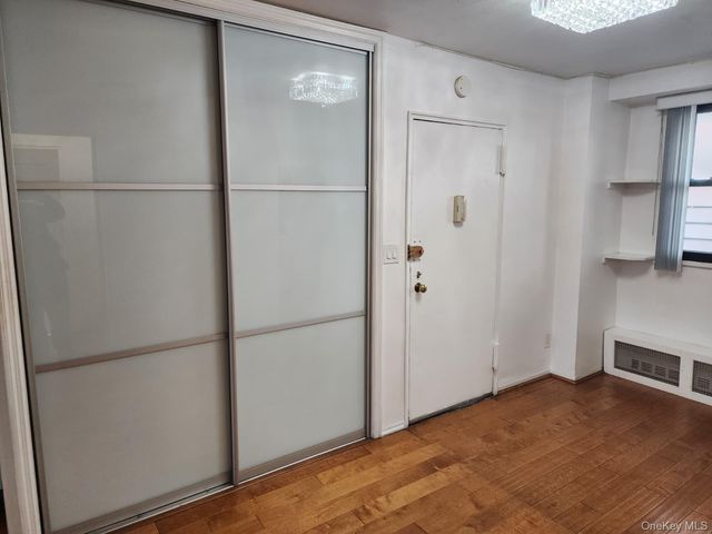 61-15 98th Street 15G, Rego Park, NY 11374