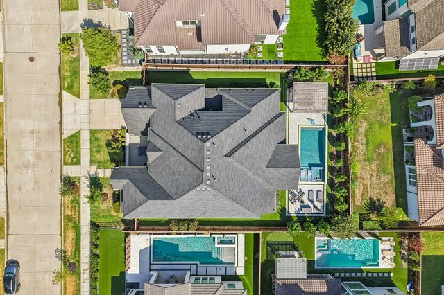 7142 Whiskbroom Drive, Frisco, TX 75036