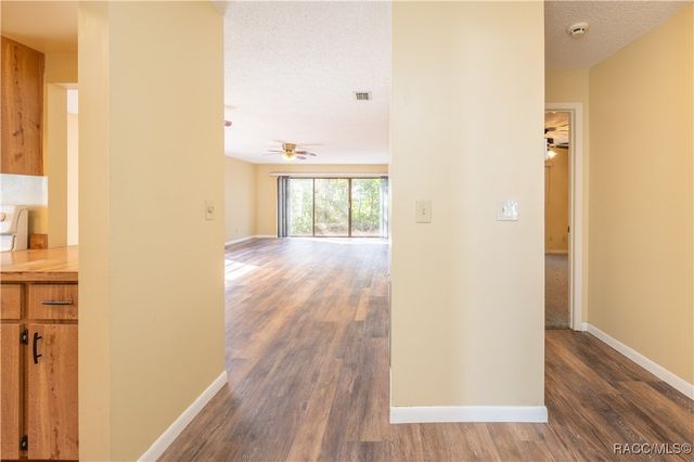 5 Jamaica Street, Homosassa, FL 34446