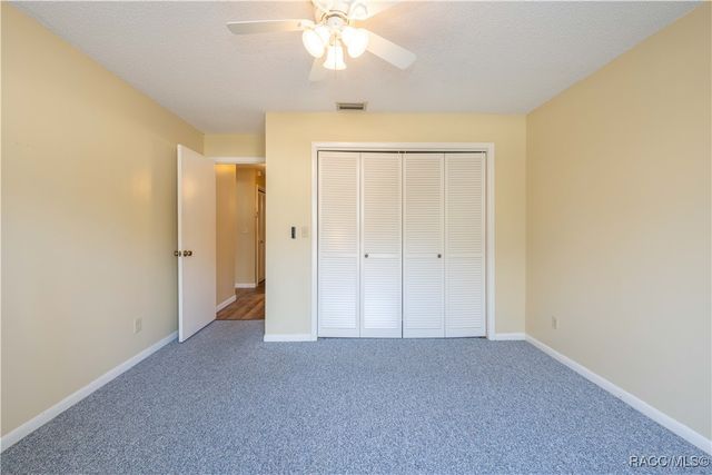 5 Jamaica Street, Homosassa, FL 34446