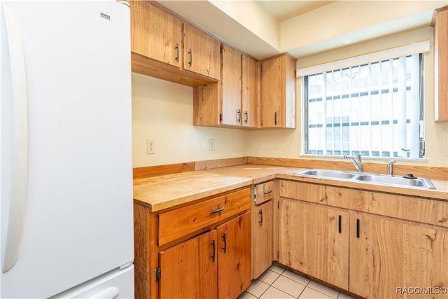 5 Jamaica Street, Homosassa, FL 34446