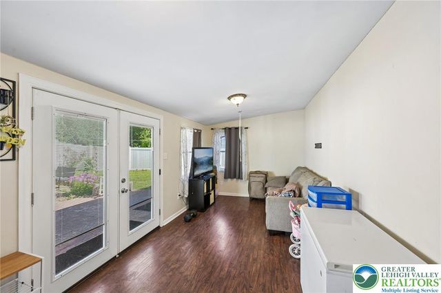 2649 Nottingham Road, Bethlehem City, PA 18017