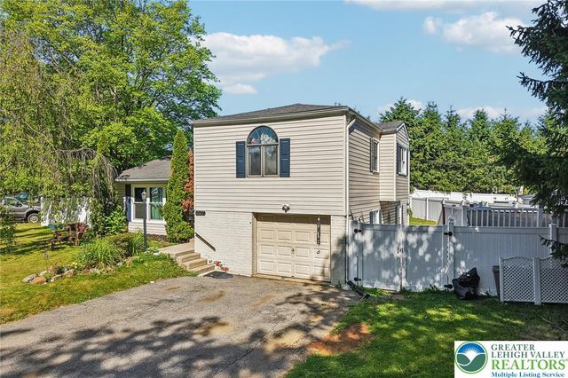 2649 Nottingham Road, Bethlehem City, PA 18017