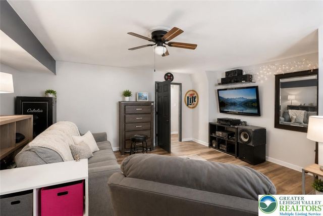 2649 Nottingham Road, Bethlehem City, PA 18017