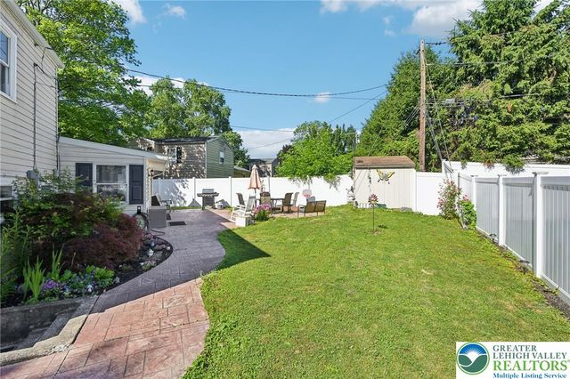 2649 Nottingham Road, Bethlehem City, PA 18017