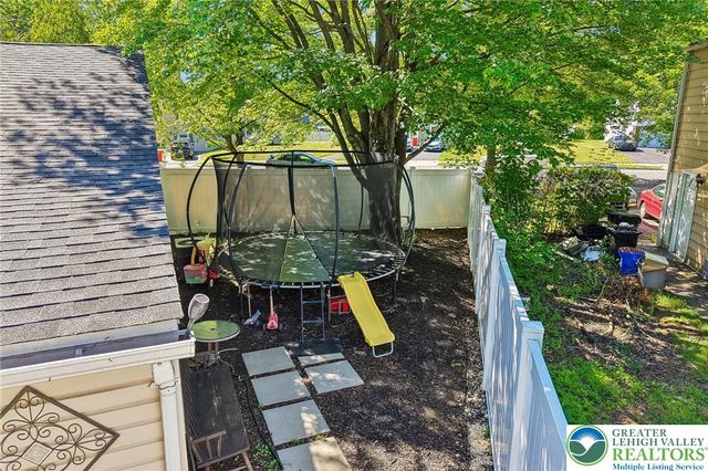 2649 Nottingham Road, Bethlehem City, PA 18017