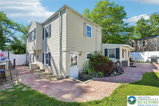 2649 Nottingham Road, Bethlehem City, PA 18017