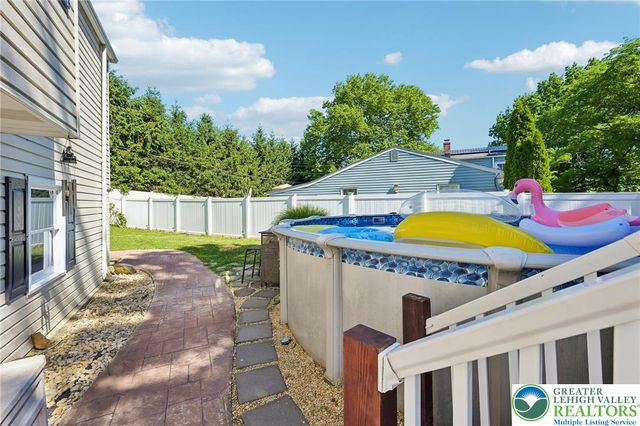 2649 Nottingham Road, Bethlehem City, PA 18017