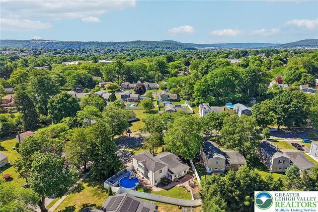2649 Nottingham Road, Bethlehem City, PA 18017