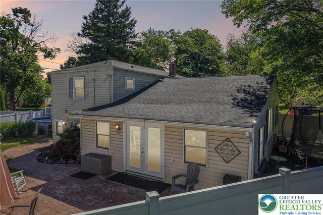 2649 Nottingham Road, Bethlehem City, PA 18017