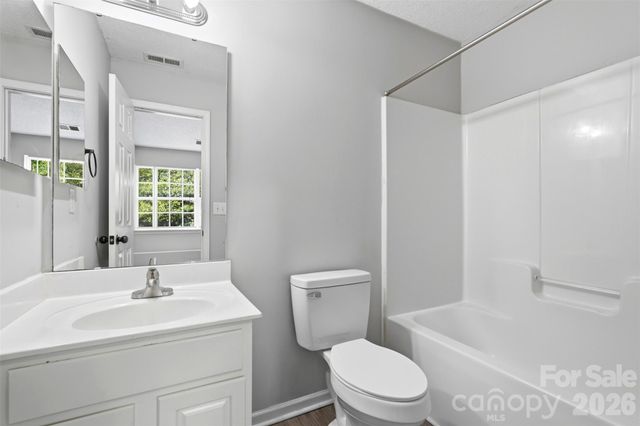 6856 Cypress Tree Lane, Charlotte, NC 28215