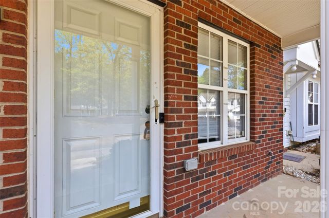 6856 Cypress Tree Lane, Charlotte, NC 28215