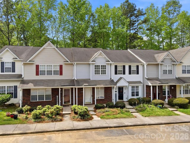 6856 Cypress Tree Lane, Charlotte, NC 28215