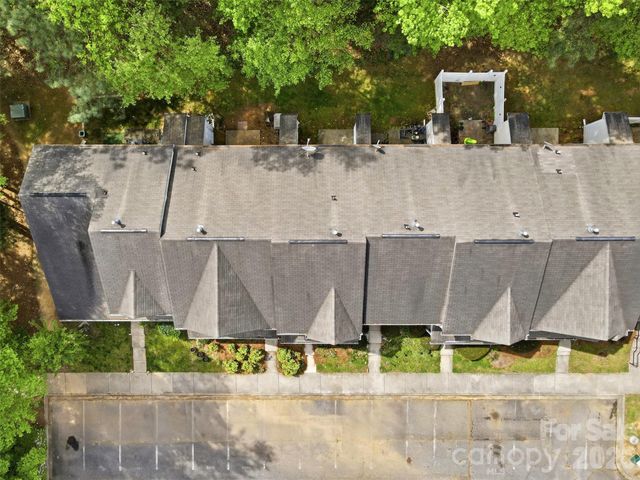 6856 Cypress Tree Lane, Charlotte, NC 28215