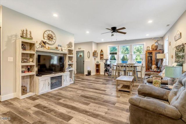 130 Recreation Lane, Macon, NC 27551