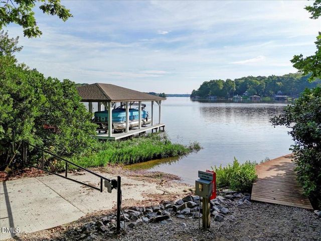 130 Recreation Lane, Macon, NC 27551