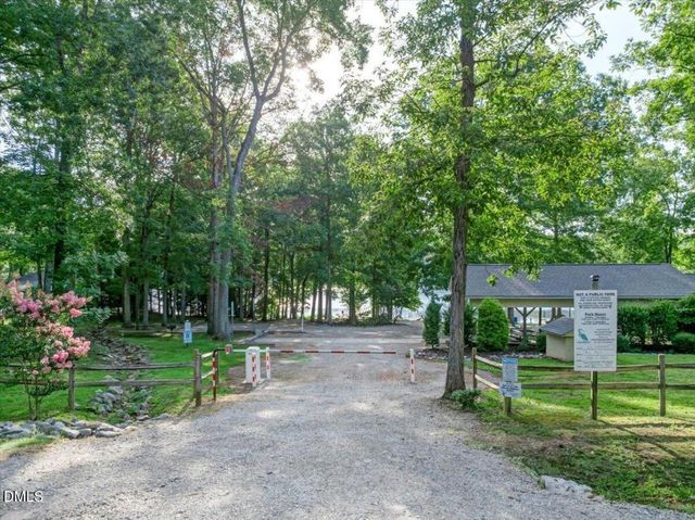 130 Recreation Lane, Macon, NC 27551