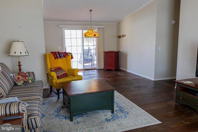 19 POWHATAN DR, Buena, NJ 08310