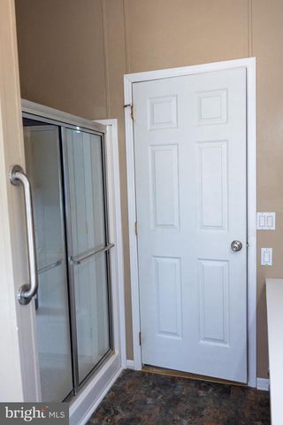 19 POWHATAN DR, Buena, NJ 08310