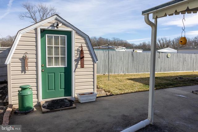 19 POWHATAN DR, Buena, NJ 08310