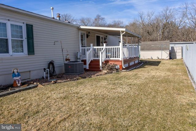 19 POWHATAN DR, Buena, NJ 08310