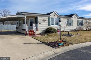 19 POWHATAN DR, Buena, NJ 08310