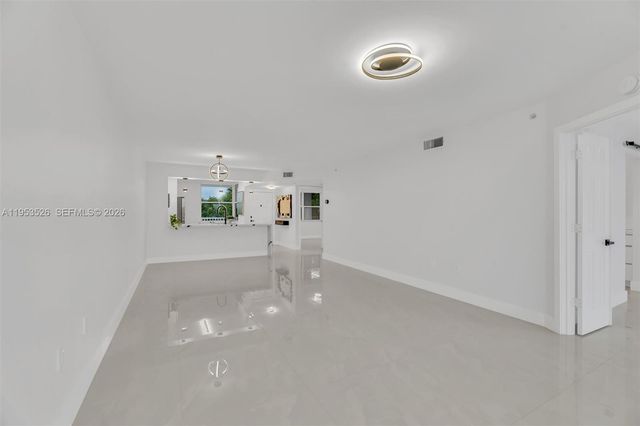 2601 N Nob Hill Rd 407, Sunrise, FL 33322