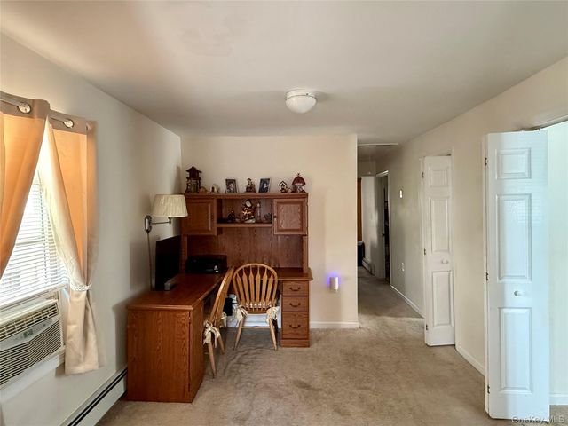39 West Boulevard, East Rockaway, NY 11518