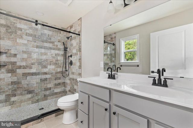 0 HOLIDAY CT, Bentonville, VA 22610