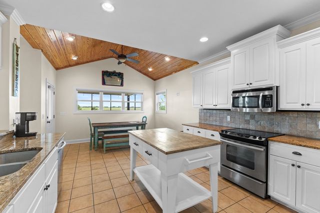 971 Edsel Deese Rd, Ashford, AL 36312
