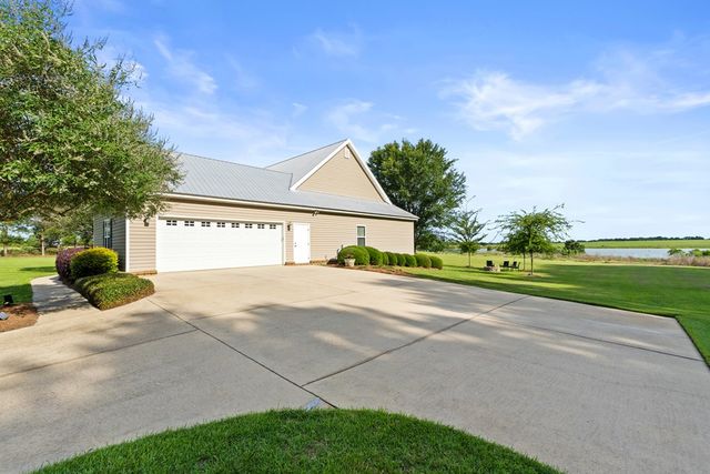 971 Edsel Deese Rd, Ashford, AL 36312