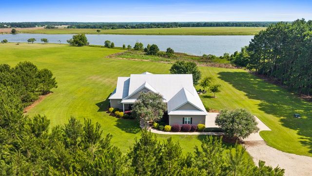 971 Edsel Deese Rd, Ashford, AL 36312