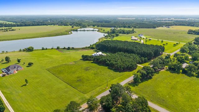 971 Edsel Deese Rd, Ashford, AL 36312