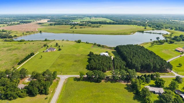 971 Edsel Deese Rd, Ashford, AL 36312