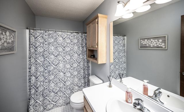 1107 Walnut Street, Farmington, MN 55024