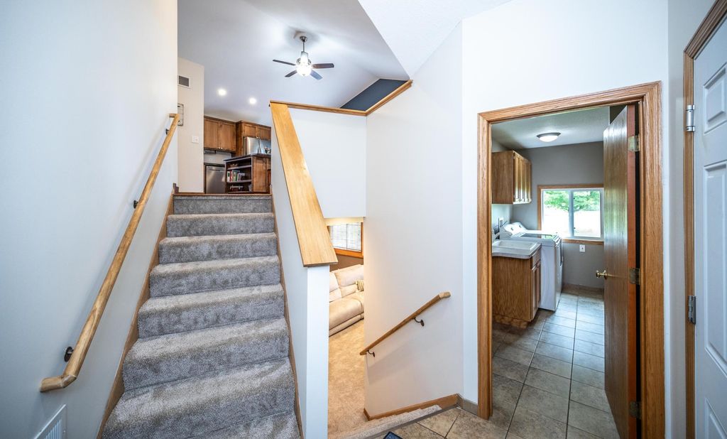 1107 Walnut Street, Farmington, MN 55024 — photo 2