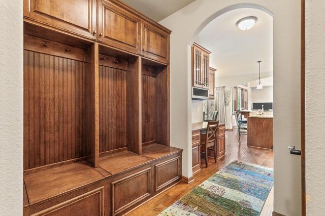 S38W27056 Cider Hills DRIVE, Waukesha, WI 53189