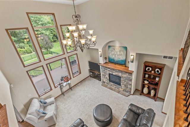 S38W27056 Cider Hills DRIVE, Waukesha, WI 53189