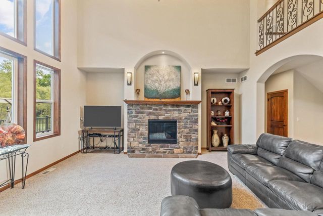 S38W27056 Cider Hills DRIVE, Waukesha, WI 53189