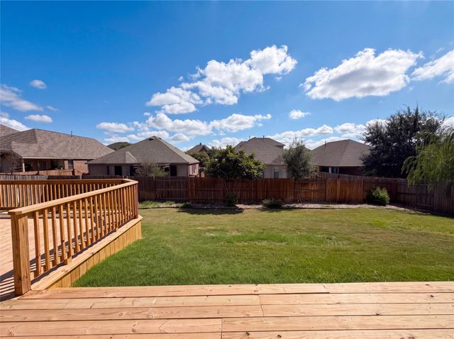 122 Bluehaw DR, Georgetown, TX 78628
