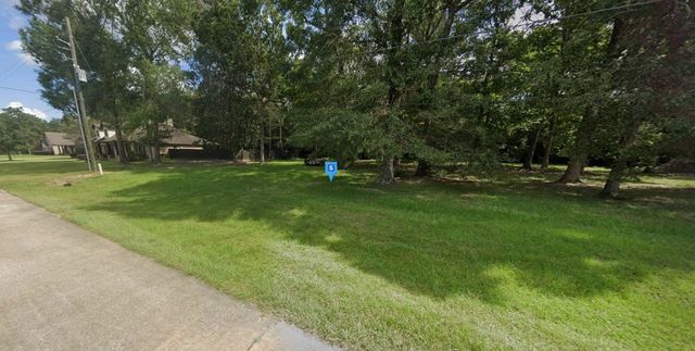 122 Oakdale Drive, Silsbee, TX 77656