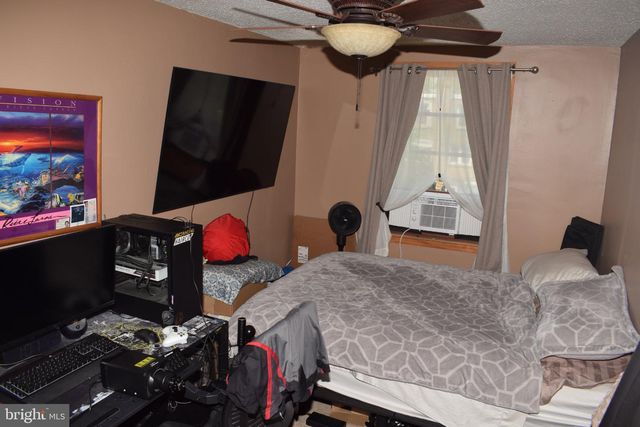 126 S STRATFORD RD, Glenolden, PA 19036