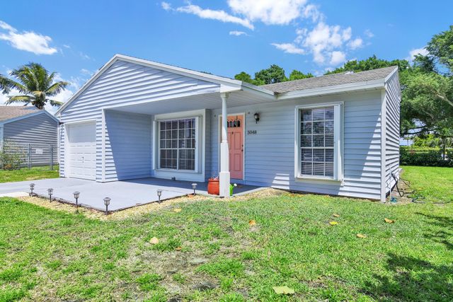 5048 Silver Maple Lane, Boynton Beach, FL 33472