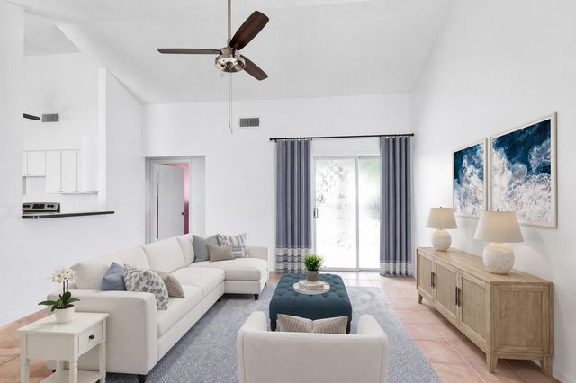 5048 Silver Maple Lane, Boynton Beach, FL 33472