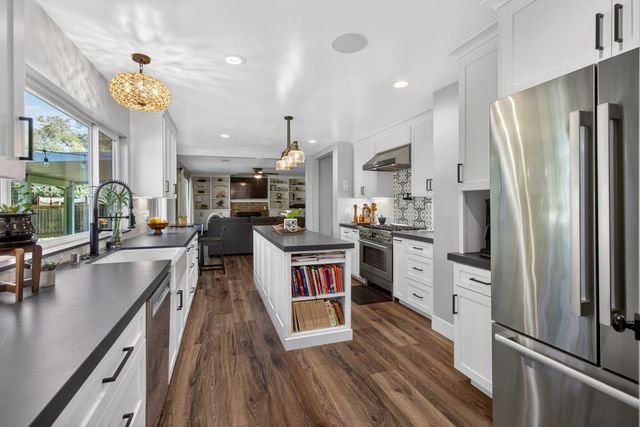 8037 N Lake Cir, Granite Bay, CA 95746