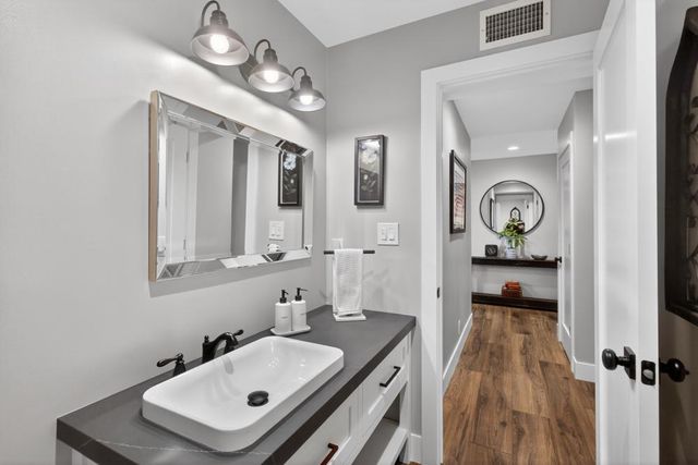 8037 N Lake Cir, Granite Bay, CA 95746