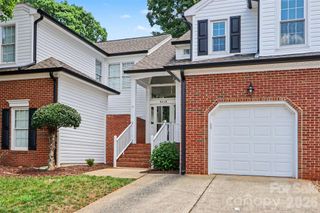 8618 Fox Chase Lane, Charlotte, NC 28269