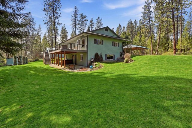 3216 E Rocky Ridge Ave, Chattaroy, WA 99003