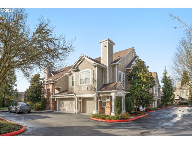 1231 Ne HORIZON Loop 208, Hillsboro, OR 97124